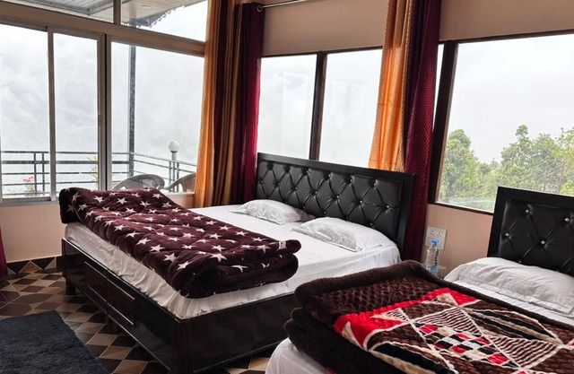 Goroomgo Anjali Home Stay Uttarakhand