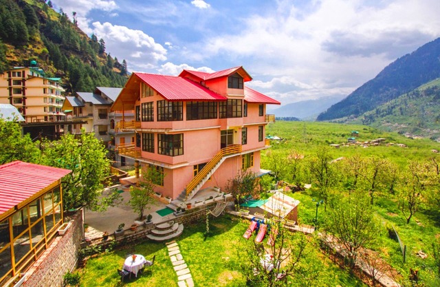 Goroomgo Aplin Retreat Manali