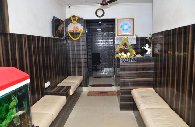 Goroomgo Dev Guest House Howrah Kolkata