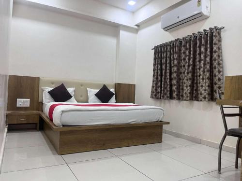 Goroomgo Hotel Ganga Palace Mathura
