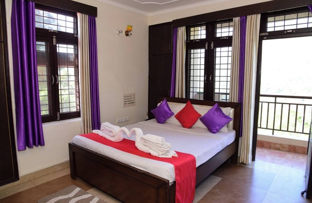 Goroomgo Hotel Hill View Homes Bhimtal