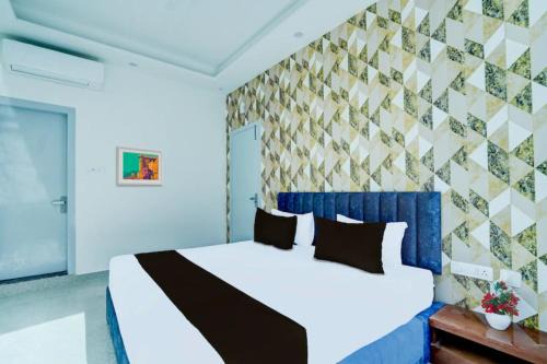 Goroomgo Hotel Sidhi Vinayak Inn -Enjoy free Wifi - free Parking And Housekeeping Facilities- Restaurent Available