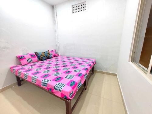 Goroomgo Hotel Star Lodge-Near Temple-Best Choice of Travellers