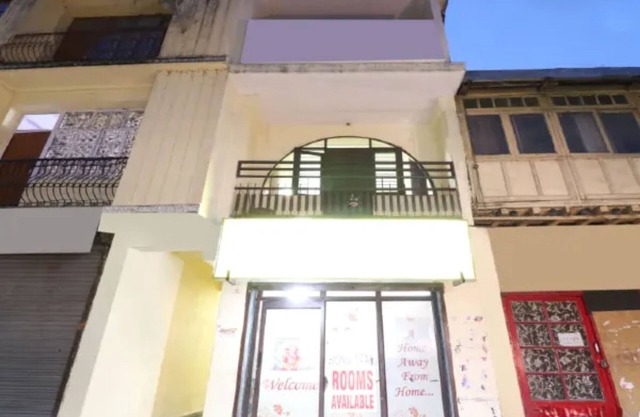 Goroomgo Naina Homestay Mussoorie