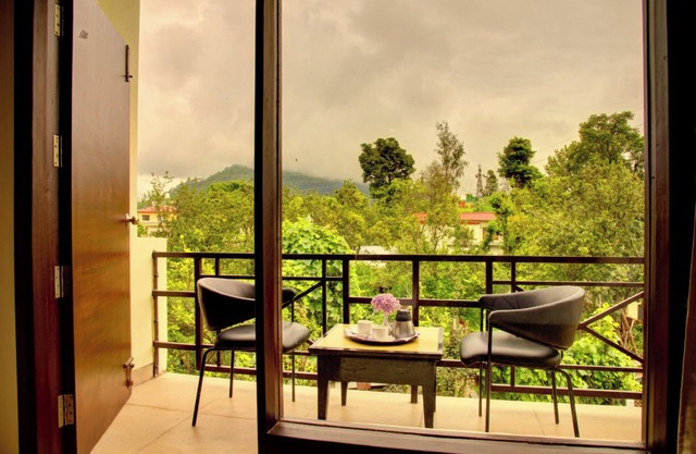 Goroomgo Palm Bhimtal