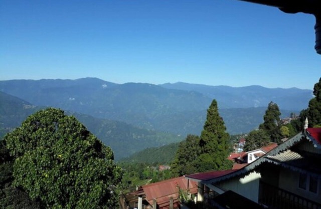 Goroomgo Smriya Homestay Darjeeling