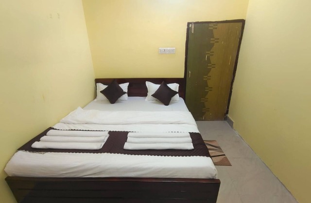 Goroomgo The Grand Empire Angul