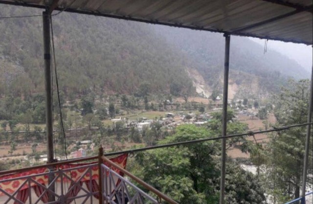 Goroomgo Utsav Palace Uttarkashi