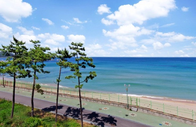 Goseong Sunrise Pension