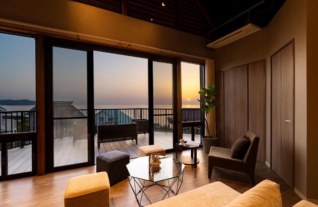 Goshikihama Villa