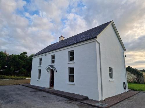 Goulane Farmhouse