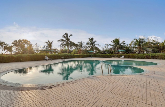 Goverdhan Greens Resort Dwarka