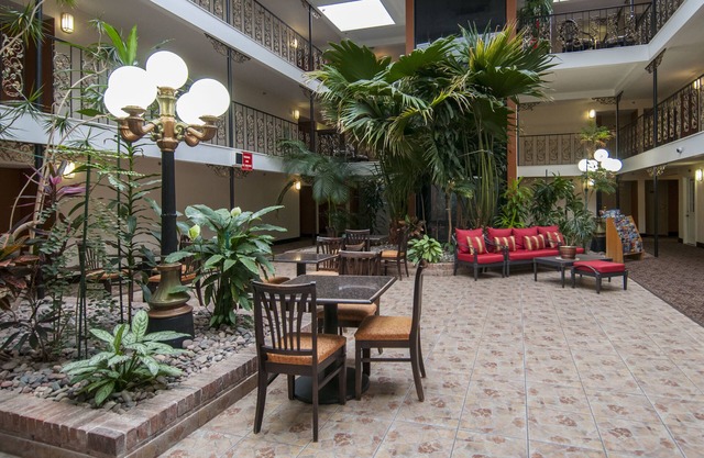 Governor's Suites Hotel Oklahoma City Airport Area