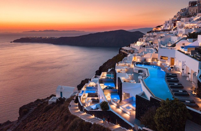 Grace Hotel, Auberge Resorts Collection