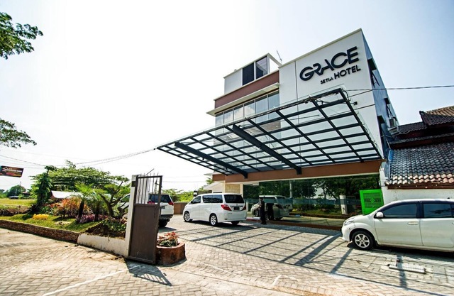 Grace Setia Hotel