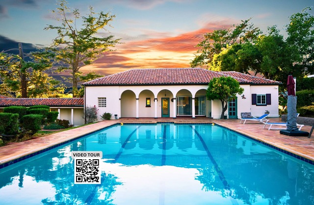 Gracious Garden Suite Heated Pool + Jacuzzi