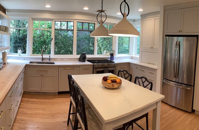 GRADUATION 2026! Luxury & Location, 3-5 min walk to Campus and Hayward Field