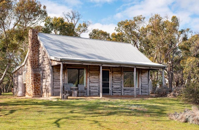 Grampians Pioneer Cottages