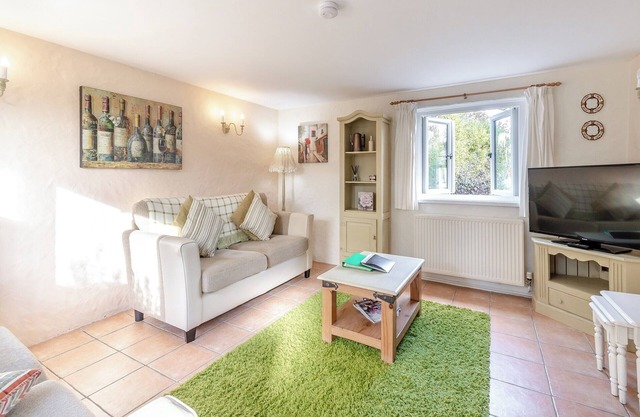 Granary Cottage-UK45587