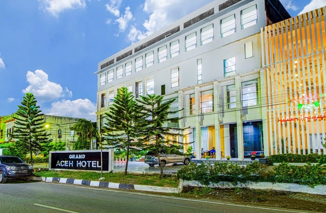 Grand Aceh Hotel