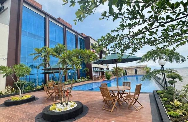 Grand Aurel Hotel Morowali