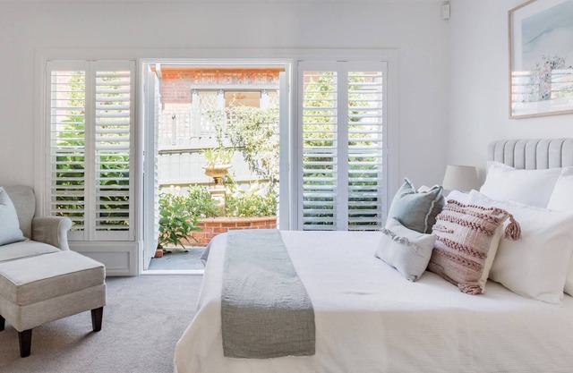 Grand Brighton, casa familiar con piscina climatizada con energía solar