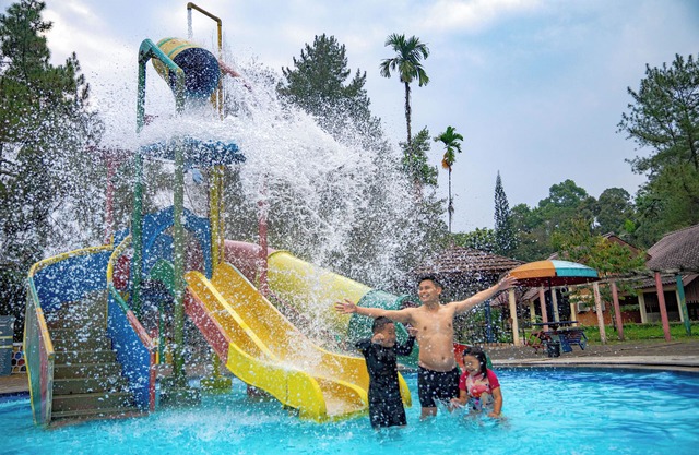 Grand Cempaka Resort Hotel