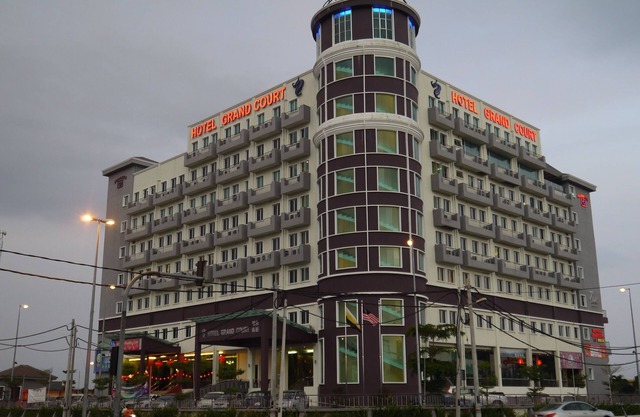 Grand Court Hotel