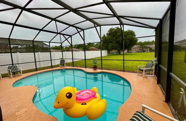 Grand Holiday 4BD Pool Home at Disney & Universal