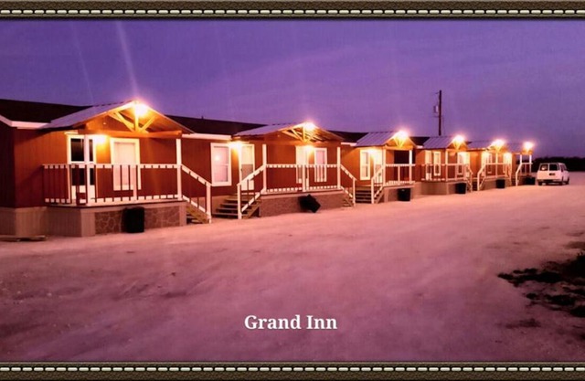 Grand Inn