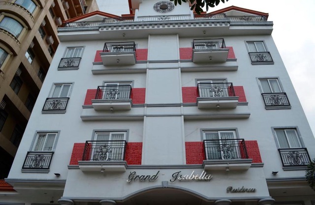 Grand Isabella Residences