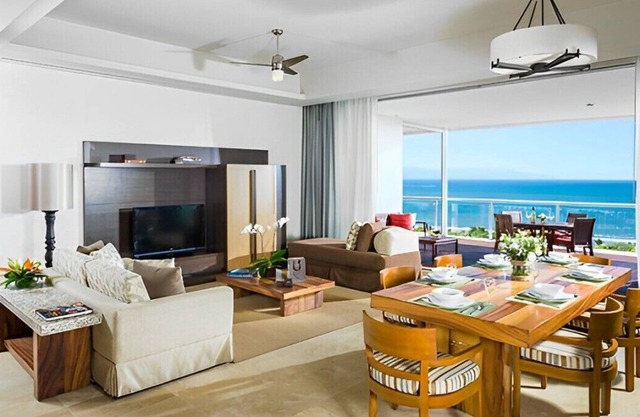 Grand Luxxe Two Bedroom Villa