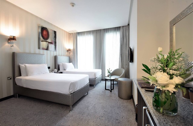 Grand Majestic Hotel