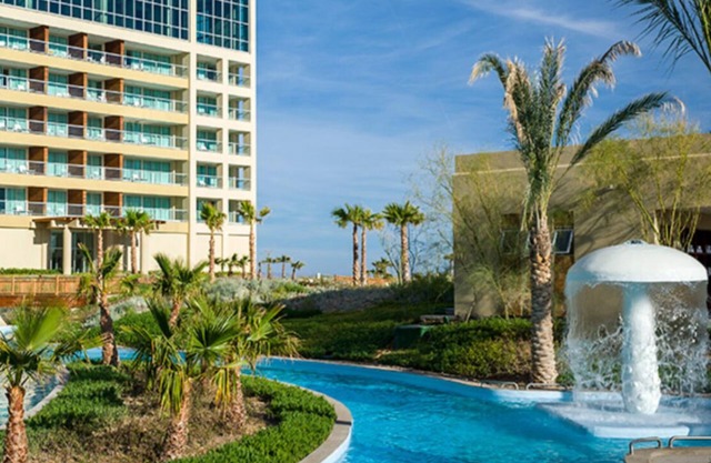 Grand Mayan hotel room in awesome Puerto Peñasco with WiFi, AC