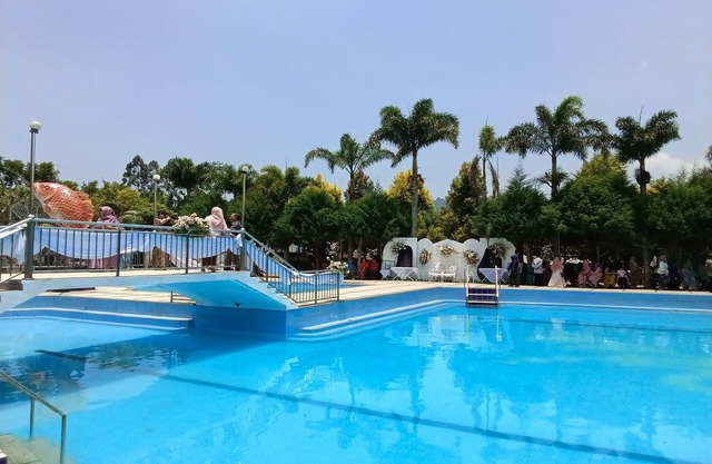 Grand Nirwana Resort Lembang