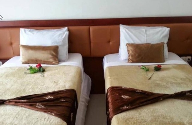 Grand Paradise Hotel