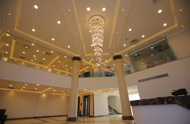 Grand Plaza Hotel