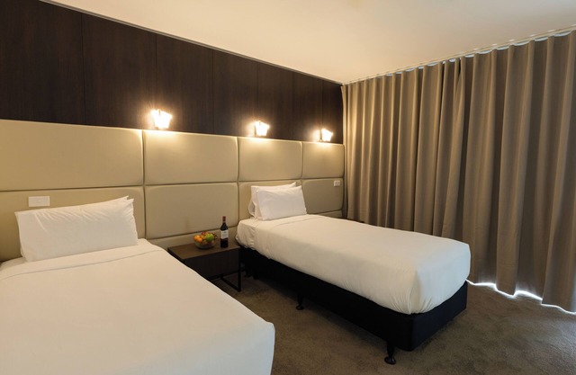 Grand Riccarton Hotel