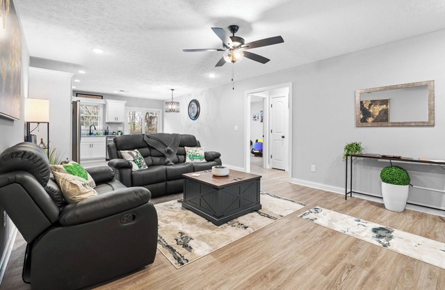 Grand Slam Getaway on Sandy Circle