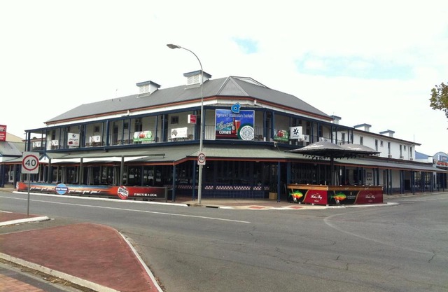 Grand Tasman Hotel