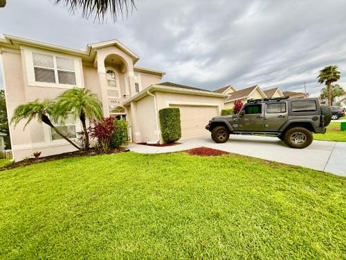 Grand Village 4BR Pool Home near Disney Parks