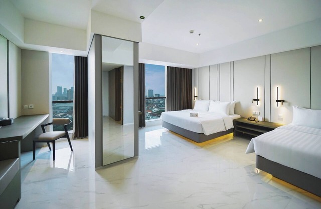 Grand Whiz Hotel Praxis Surabaya