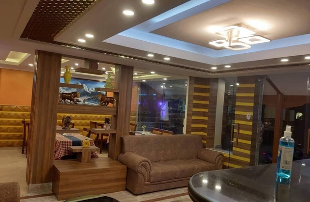 Grand Yak Boutique Hotel