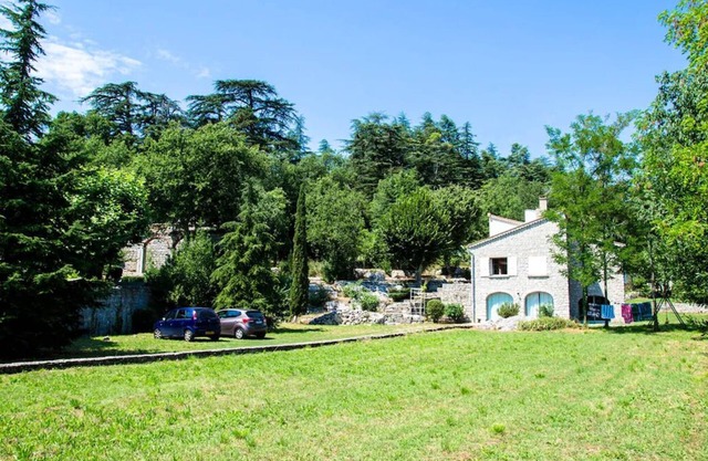 Grande Maison Familiale en Ardèche Provençale