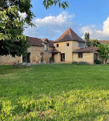 Grande maison type Périgourdine