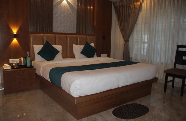 Grandis inn by avkanz luxury suite rooms in the hill top of ooty