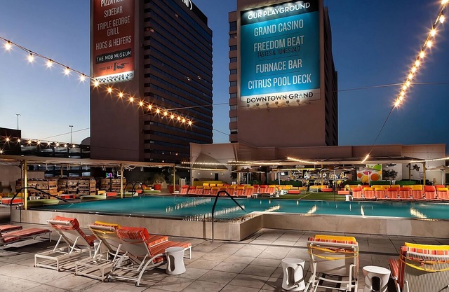 Great Amenities Onsite! 4 Convenient Units! Minutes to The Neon Museum!