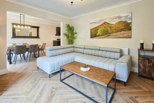 Great Ayton Townhouse Retreat-Sleeps 6-3Bed-2Bath