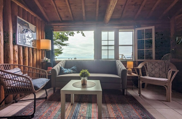 Great Lakes - Cabin #5