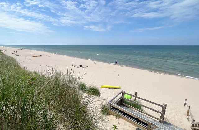 Great Lakes Villa with Private Shared Beach Access